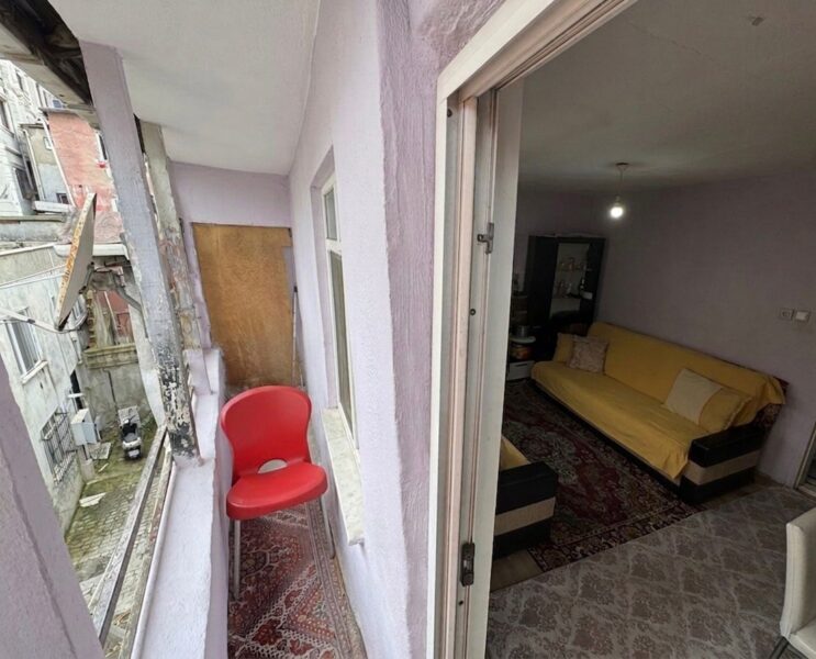 Beyoğlu'nda Komple Satılık 3 Katlı Bina